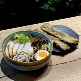 Суп Рамен з куркою сувід