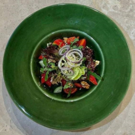 Овочевий салат з ароматною олією