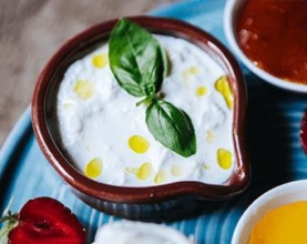 Страчатела