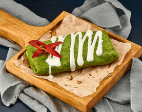 Млинець зі шпинатом та сиром фета