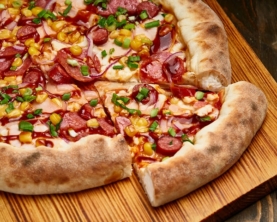 Піца Американо з сирним бортом