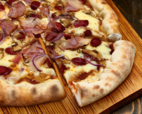 Піца Мисливська з сирним бортом