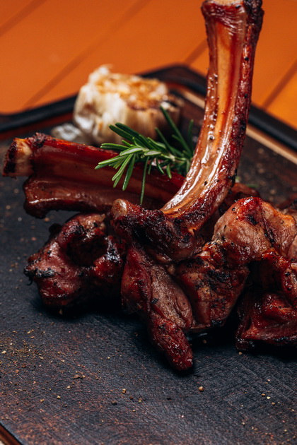 ЖАРОВНЯ: адреса, час роботи, контакти