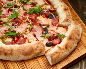 Піца Папа Джон з сирним бортом