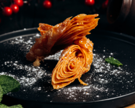 Кримська пахлава з медом