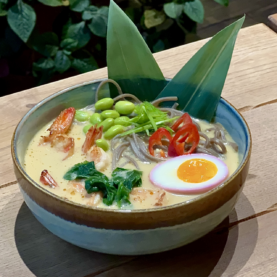 Кокосовий суп рамен з креветками