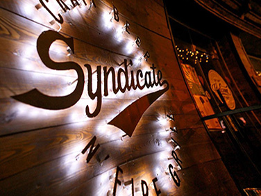 Syndicate beer & grill: крафт, собственная коптильня и постояльцы